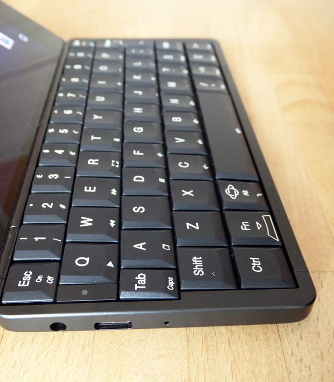 Gemini Pda First Take Return Of The Psion Series 5 In Android Linux Form Review Zdnet