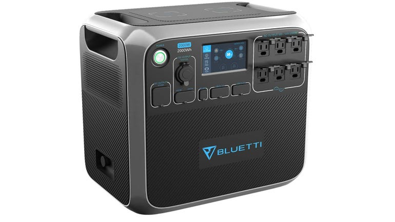 Bluetti Ac200p Hands On The Portable Power Station That Keeps You