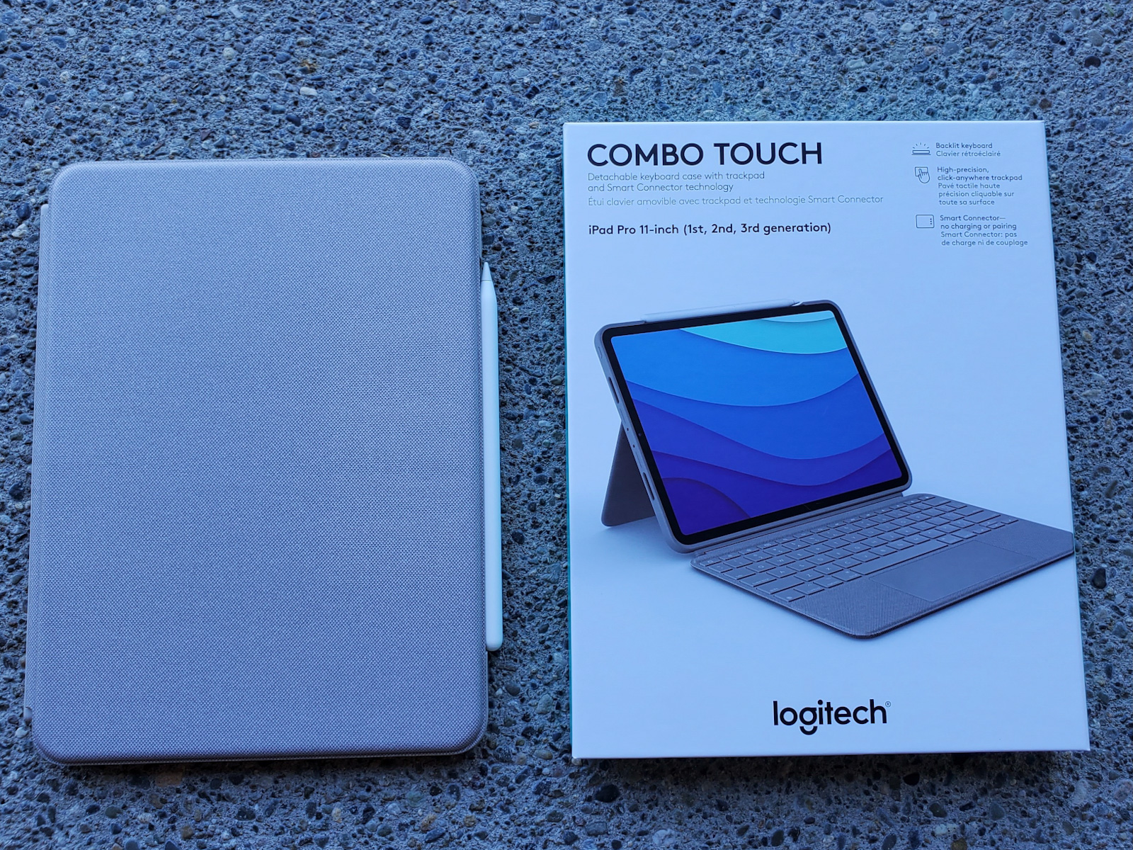  Logitech Combo Touch iPad Pro 11-inch (1st, 2nd, 3rd