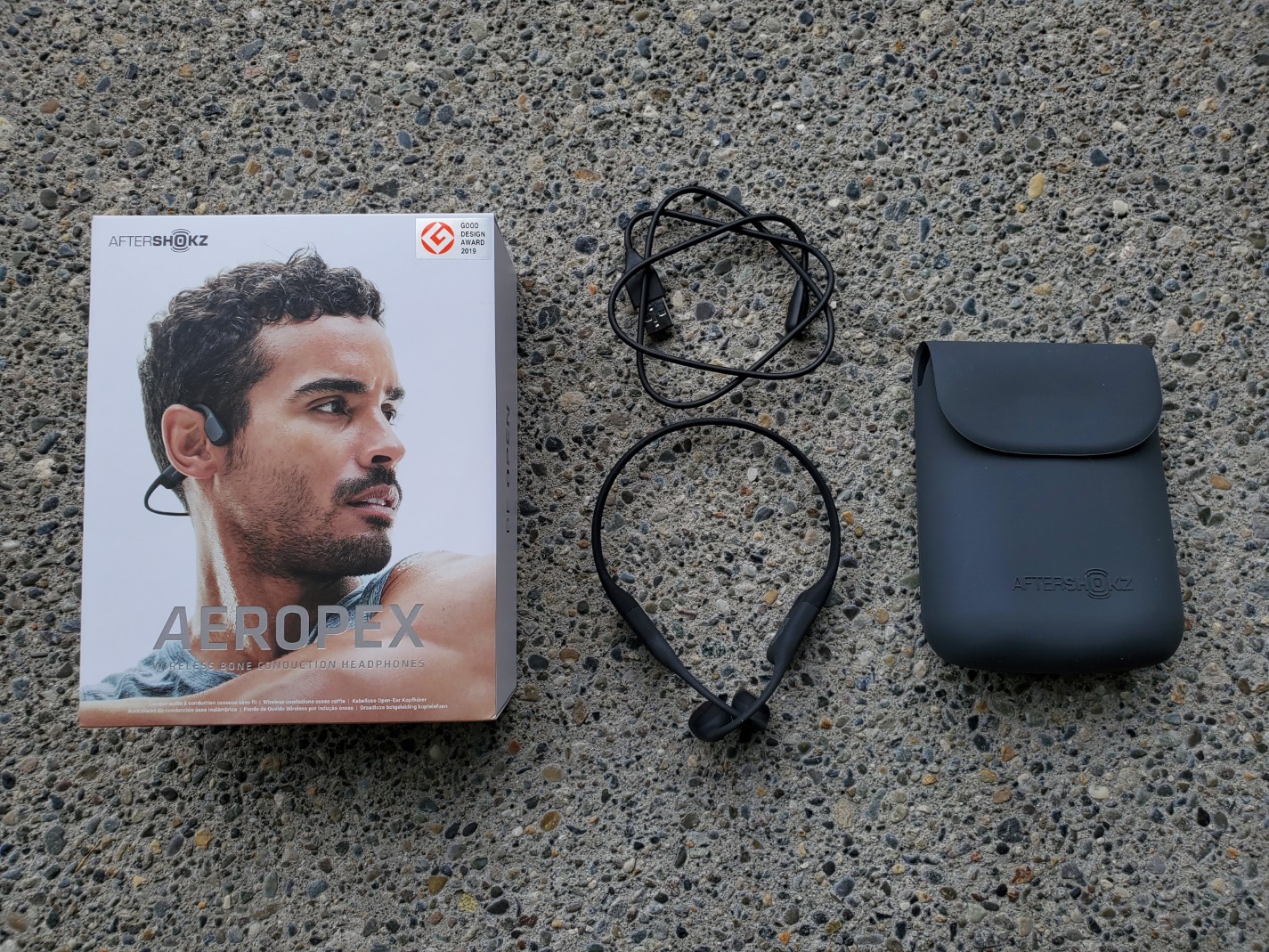 AfterShokz Aeropex review: Impressive bone conduction headset with