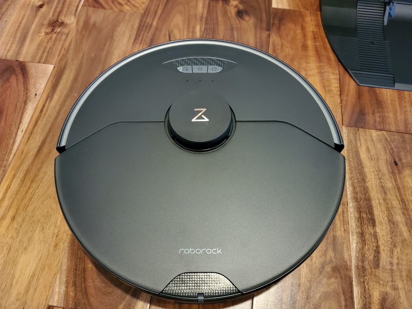 Roborock S7 MaxV Ultra 3 In 1 Vacuum Cleaner Robot With Charging Dock  Black