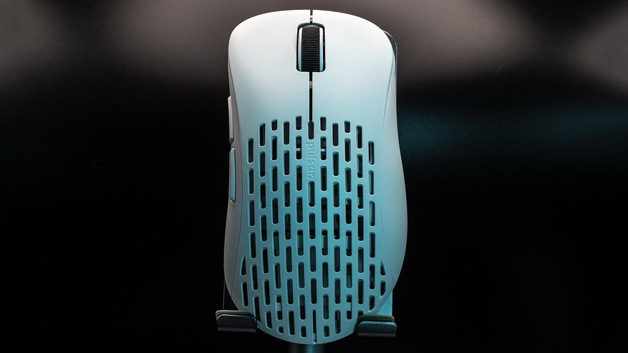 Pulsar Xlite V2 Mini Wireless review: This mouse made me a