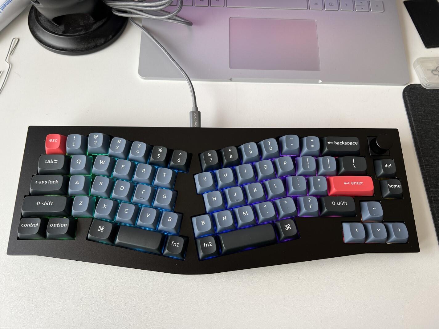 Keychron Q8 keyboard review: Alice layout is interesting, but not