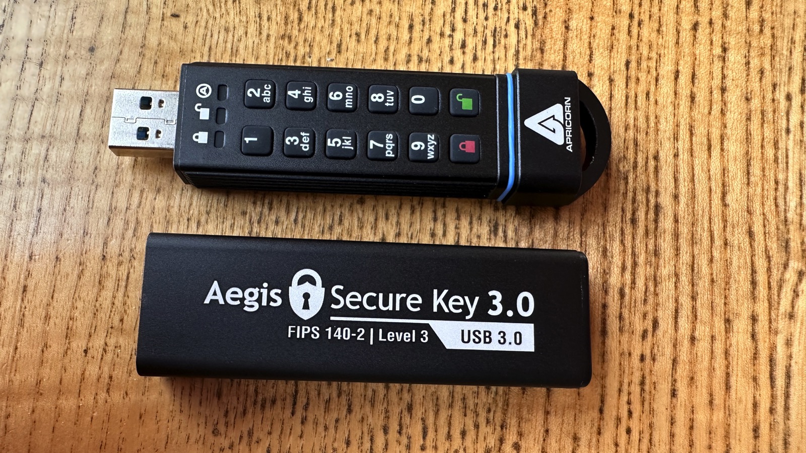 Cette clé USB est capable de s'autodétruire (si vous le souhaitez). - ZDNet