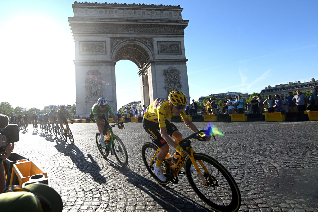 Le Tour de France embarque ChatGPT et des jumeaux numériques. Voici comment et pourquoi