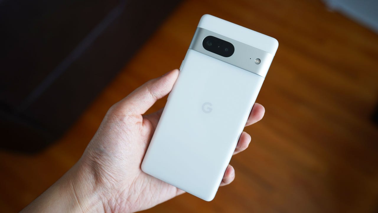 I have to stop using the Pixel 7a — but I don't want to