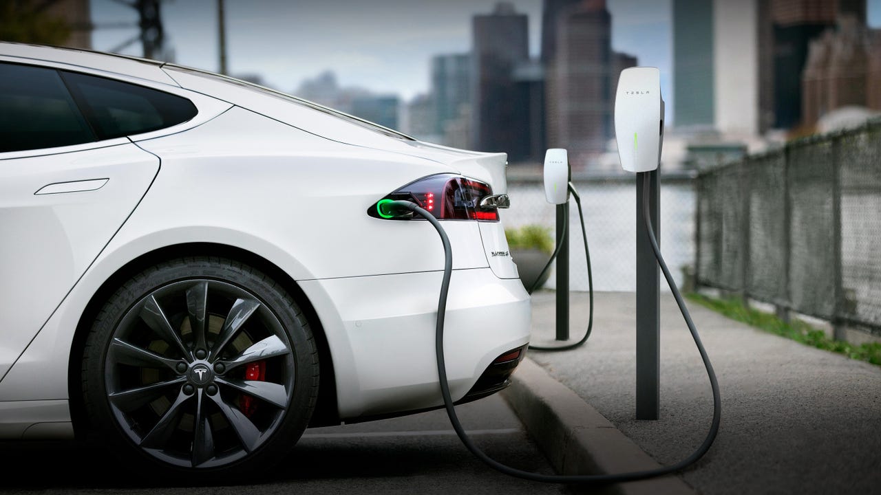 Electric Vehicles: Automakers targeting average households with new crop of  EVs, ET Auto