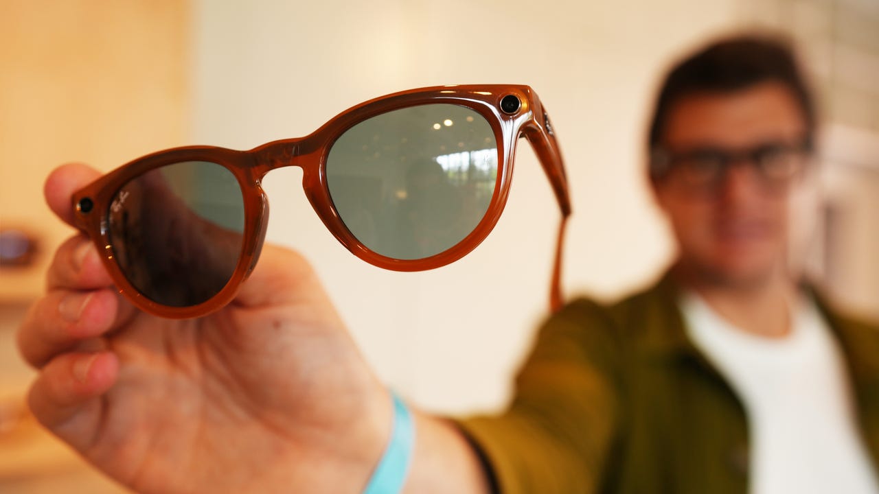 I demoed the $299 Meta Ray-Ban smart glasses and they're way better than I  expected