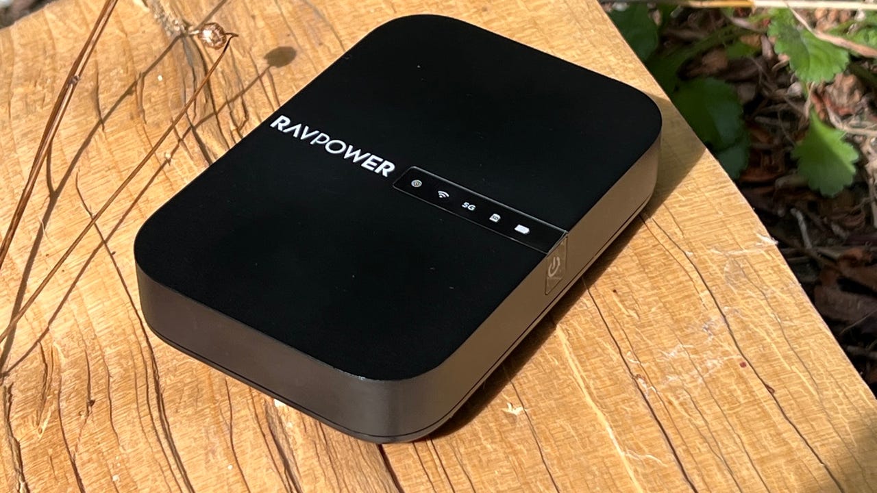 RAVPower  FileHub New Version AC750 Wireless Travel Router (WD009) 