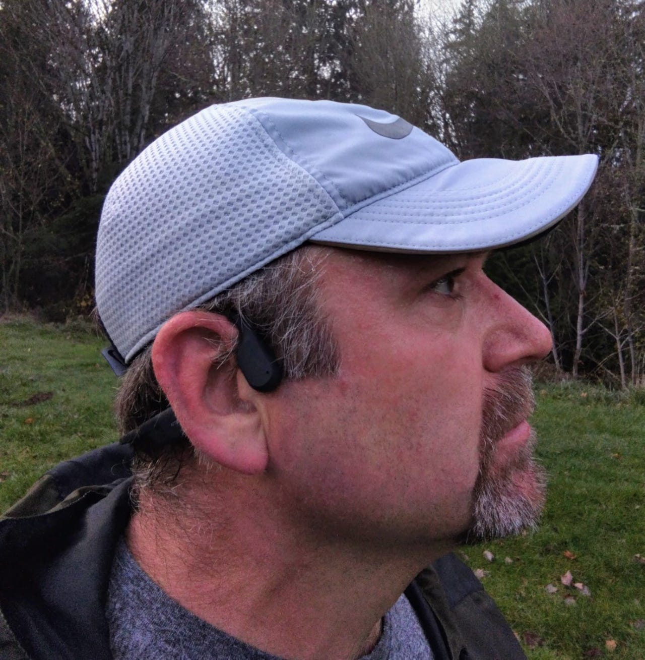 AfterShokz Aeropex review: Impressive bone conduction headset with long  battery life, solid performance