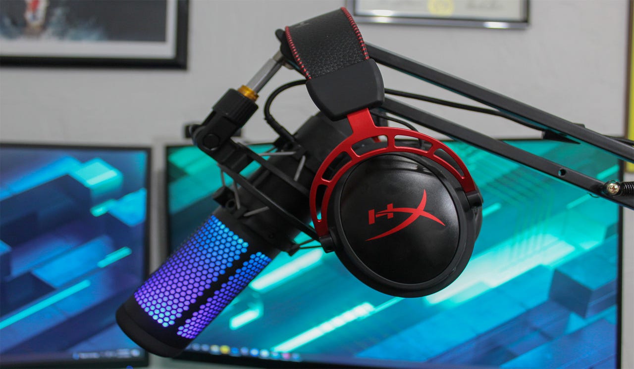 HyperX Cloud Alpha Wireless review: Superb audio & a magic battery spoiled  by a bad mic