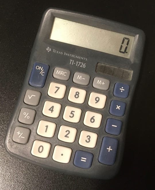 NumWorks: STM32F4 in the Thinnest and First Open Graphing Calculator