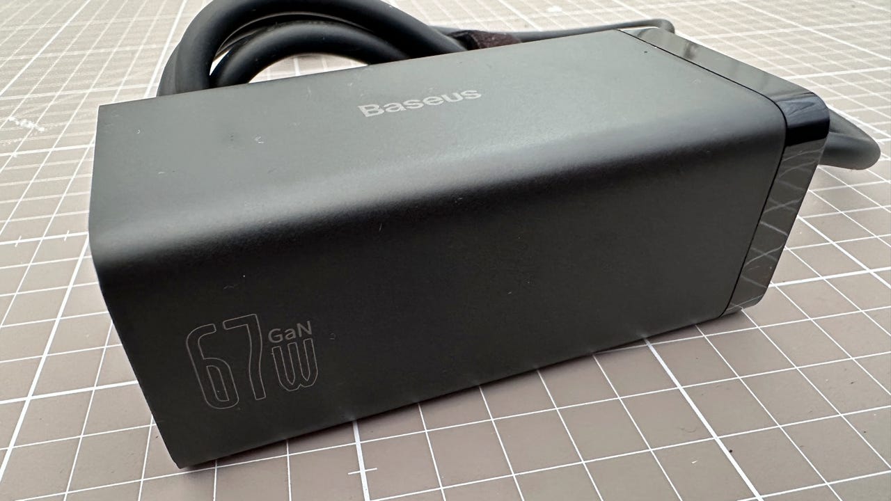 This fast-charger is a USB and HDMI hub, too