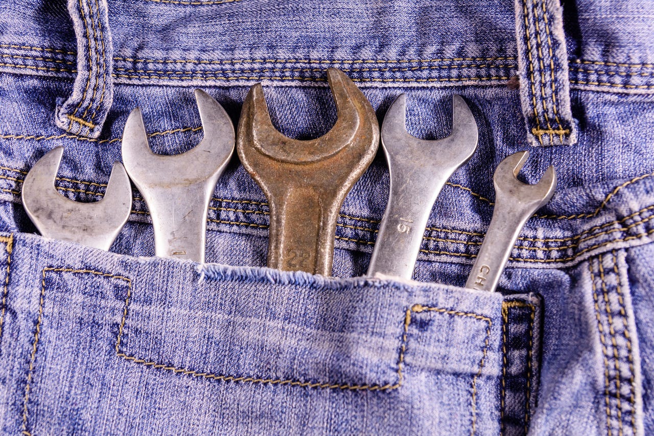 wrenches-gettyimages-904428020