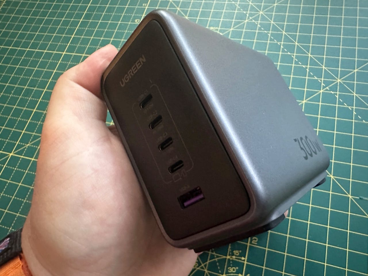 UGreen Nexode Pro 100W Charger: The Truth! 