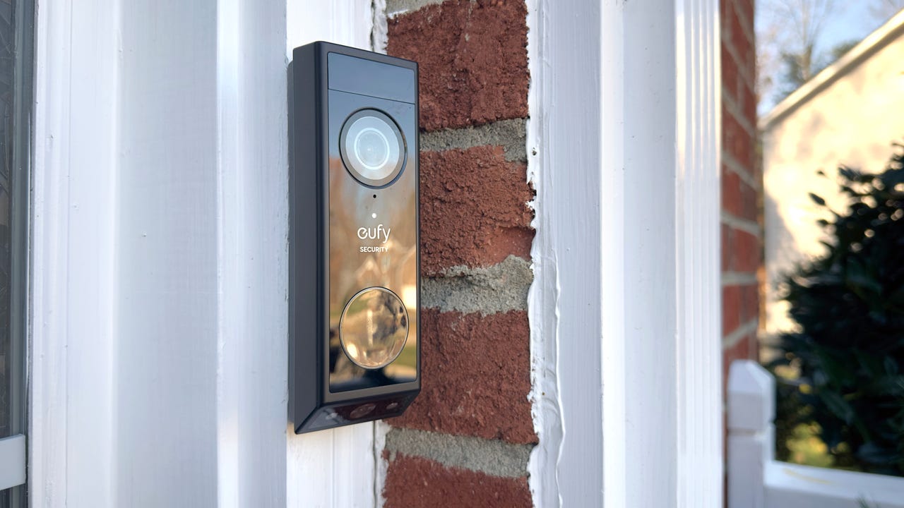 This no-fee video doorbell can guard your packages this holiday