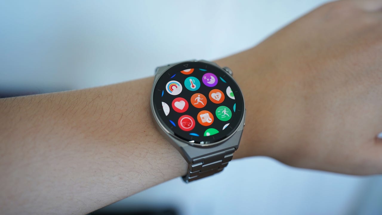 Huawei Watch GT3 Pro: Huawei's BEST Smartwatch Yet?! 🤔 