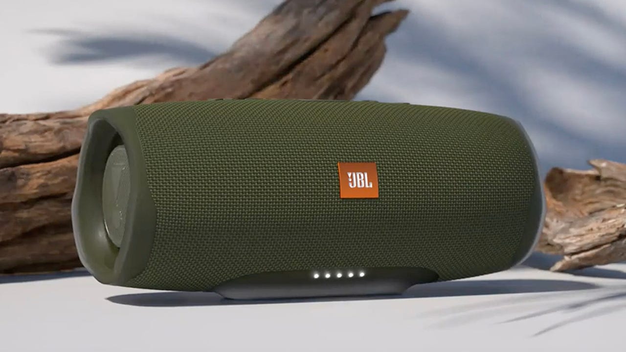 The JBL Charge 4 portable Bluetooth speaker