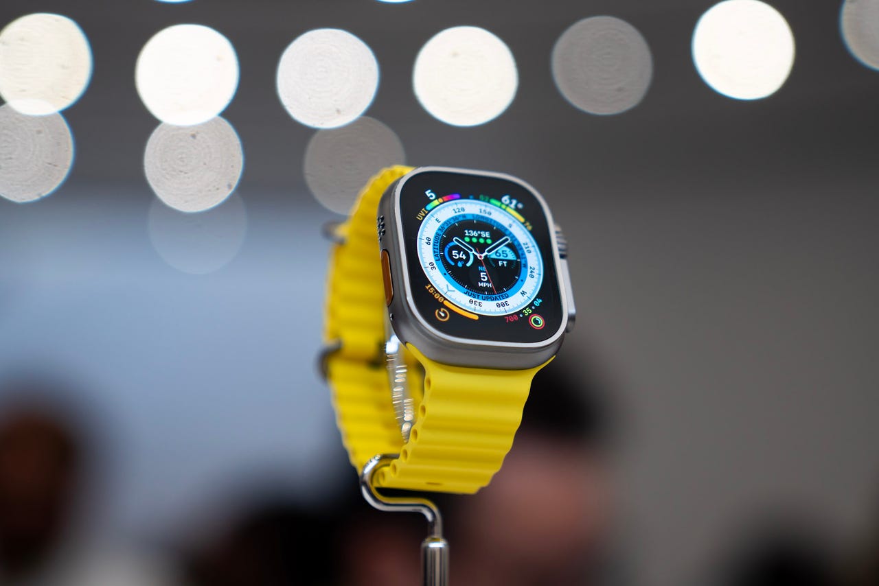  Apple: Apple Watch
