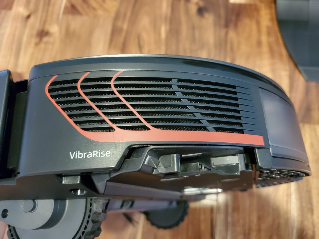 Roborock S7 MaxV Ultra robot vacuum review