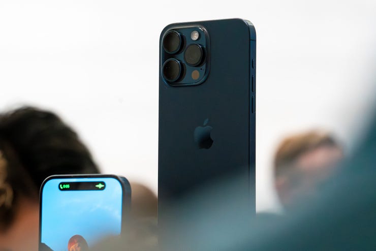 The iPhone 16 Pro might have a bigger screen, better cameras, and faster  data