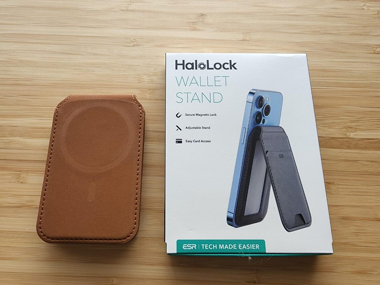 ESR HaloLock Wallet Stand hands-on: Multi-card wallet and