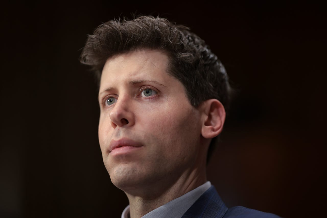 Sam Altman returns to OpenAI as CEO amid ouster of board members | ZDNET