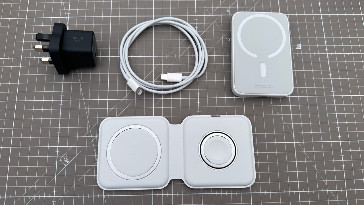 The perfect, portable travel charging kit for Apple fans